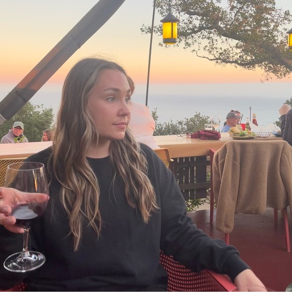 Meet your Posher, Kristy - Picture 2 of 8